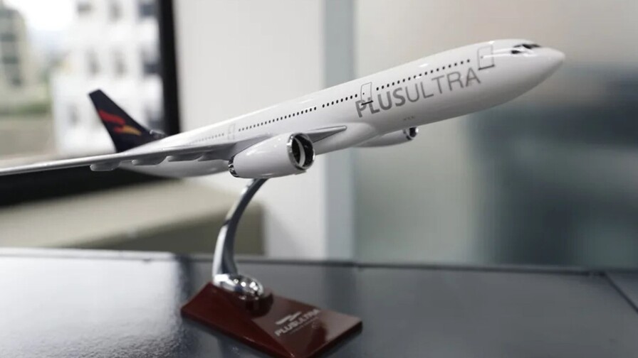 Aerol&iacute;nea Plus Ultra suspender&aacute; vuelos a Colombia por aumento del precio del combustible