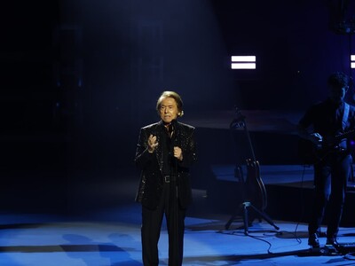 Raphael conmueve y promete volver tras noche histórica en el TN