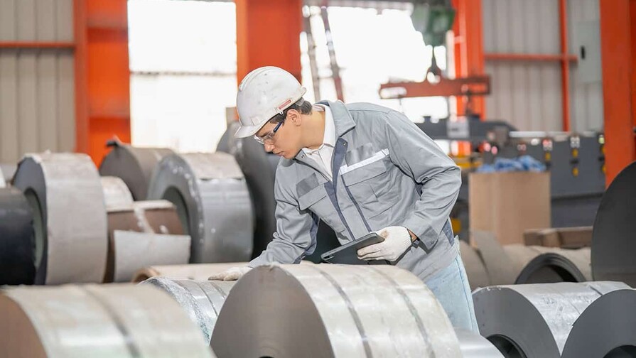 Materias primas suben y presionan la producci&oacute;n global