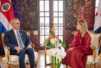 Abinader se re&uacute;ne con la presidenta electa de Costa Rica, Laura Fern&aacute;ndez Delgado