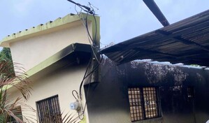 Encapuchado incendia una vivienda con familia dentro en una comunidad de La Vega