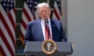 Trump carga de nuevo contra candidatos republicanos que critican su gesti&oacute;n