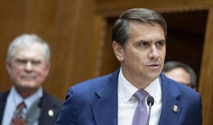 Fiscal general interino de EE. UU. impulsa deseos de Trump en Departamento de Justicia