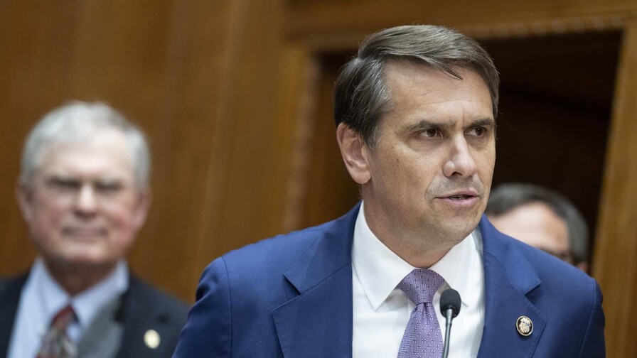 Fiscal general interino de EE. UU. impulsa deseos de Trump en Departamento de Justicia