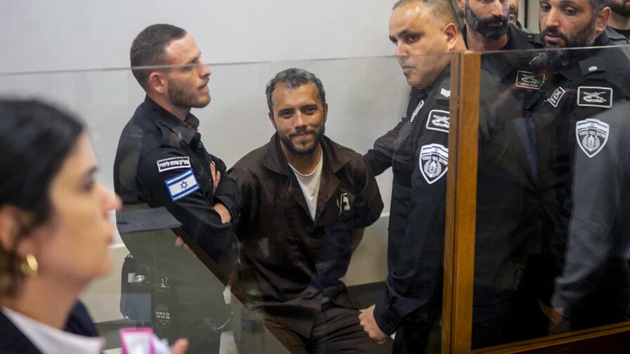 Israel liberar&aacute; este s&aacute;bado a los activistas &Aacute;vila y Abukeshek antes de su deportaci&oacute;n