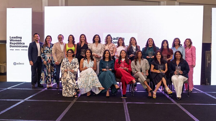 Leading Women Rep&uacute;blica Dominicana 2026 reconoce a 14 destacadas l&iacute;deres de la industria
