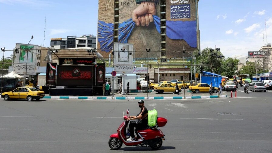 Ir&aacute;n amenaza con fuerte represalia luego de ataques de EEUU a sus petroleros