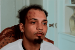 Dominicano denuncia que fue detenido por error y golpeado por agentes de ICE en el Bronx