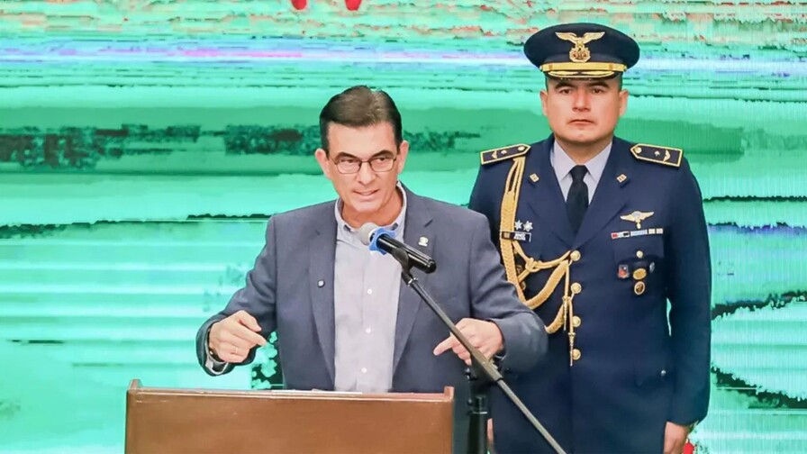 Rodrigo Paz anuncia una comisi&oacute;n para una reforma parcial de la Constituci&oacute;n de Bolivia