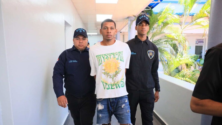 Muere cabo policial tras ser herido por su primo en Santo Domingo Este Muere cabo policial tras ser herido por su primo en Santo Domingo Este
