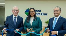 Banco Santa Cruz inaugura centro de negocios en Valverde