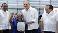 Abinader entrega 1,500 t&iacute;tulos de propiedad en Nuevo Domingo Savio