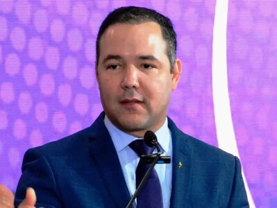 Johnny Pujols denuncia que Gobierno limita oposición en el país