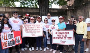 Realizan manifestaci&oacute;n pac&iacute;fica contra el ruido y exigen mayor acci&oacute;n de las autoridades