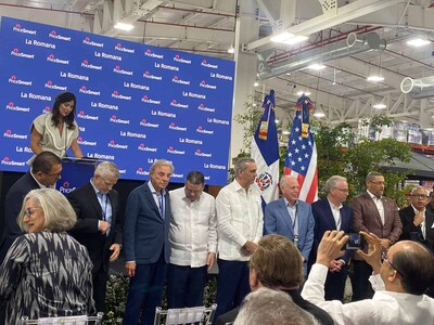 Abinader encabeza inauguración de PriceSmart en La Romana