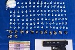 La DNCD apresa tres hombres y ocupa m&aacute;s de 5,000 gramos de presuntas drogas en Hig&uuml;ey