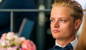 El hijo de la princesa de Noruega, juzgado por violaci&oacute;n, recibir&aacute; veredicto el 15 de junio