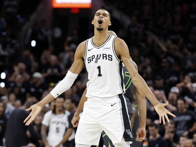 NBA: Wembanyama expulsado en cuarto juego entre Spurs y Wolves