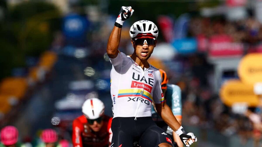 El ecuatoriano Jhonatan Narv&aacute;ez se impuso al esprint en la cuarta etapa del Giro de Italia