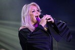 Bonnie Tyler, cantante de Total Eclipse of the Heart, salió del coma inducido Bonnie Tyler, cantante de Total Eclipse of the Heart, salió del coma inducido