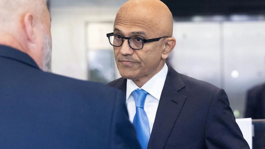 Director de Microsoft declara en juicio contra OpenAI estar orgulloso de temprana inversi&oacute;n