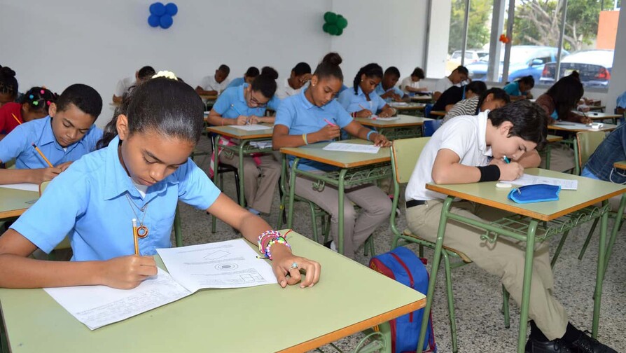 Implicaciones de la reforma educativa propuesta por el presidente Abinader