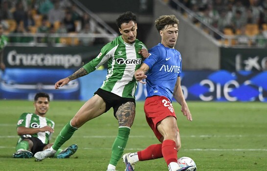 El Betis vuelve a la Champions 20 a&ntilde;os despu&eacute;s tras ganar 2-1 al Elche