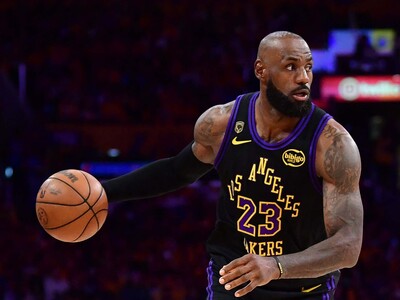 LeBron James: 