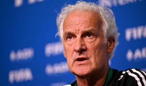 DT de Curazao renuncia a un mes del Mundial