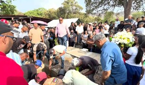 Familiares piden investigar muerte en custodia de preso pol&iacute;tico en Venezuela