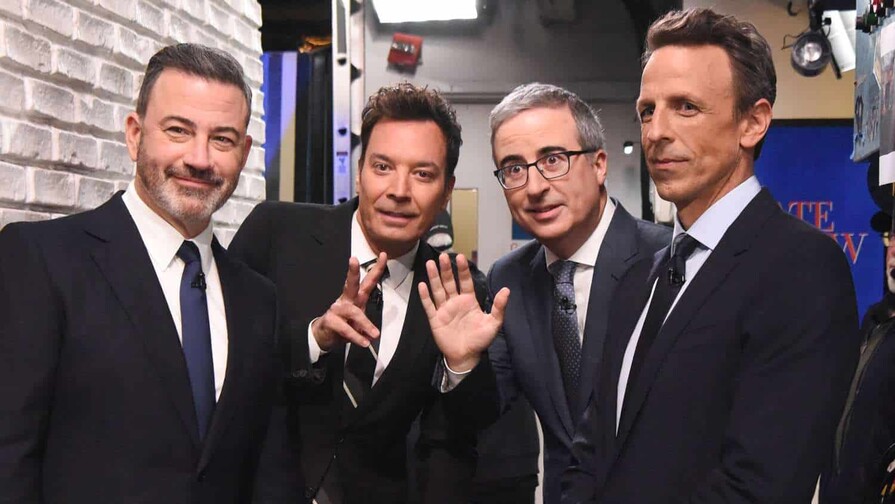Los cinco presentadores de los programas de TV nocturnos de EE. UU. defienden su valor