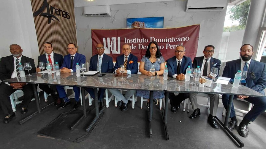 Penalistas piden a Luis Abinader convocar el CNM para evaluación de jueces de la Suprema Corte Penalistas piden a Luis Abinader convocar el CNM para evaluación de jueces de la Suprema Corte