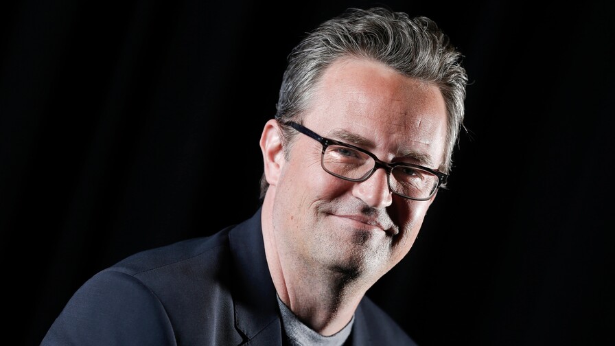 Un juez condena a dos años de prisión al facilitador de la droga que mató a Matthew Perry Un juez condena a dos años de prisión al facilitador de la droga que mató a Matthew Perry