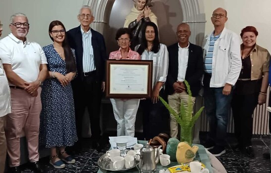 Ateneo Insular celebr&oacute; su encuentro literario de abril
