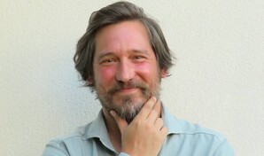 Gonzalo N&uacute;&ntilde;ez: humor y nostalgia