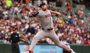 Garrett Crochet da un paso clave en su rehabilitaci&oacute;n con una sesi&oacute;n de mont&iacute;culo en Fenway Park
