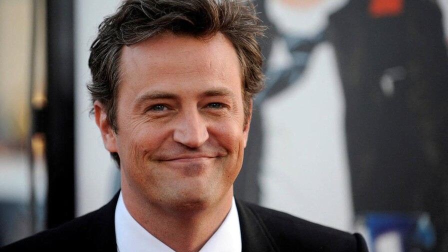 Netflix estrenará en octubre un documental de tres partes sobre la vida de Matthew Perry Netflix estrenará en octubre un documental de tres partes sobre la vida de Matthew Perry