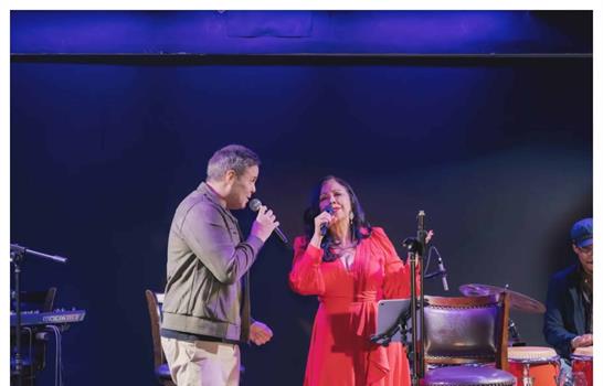 Frank Ceara y Adalgisa Pantale&oacute;n contin&uacute;an este lunes con su concierto "&Iacute;ntimo"
