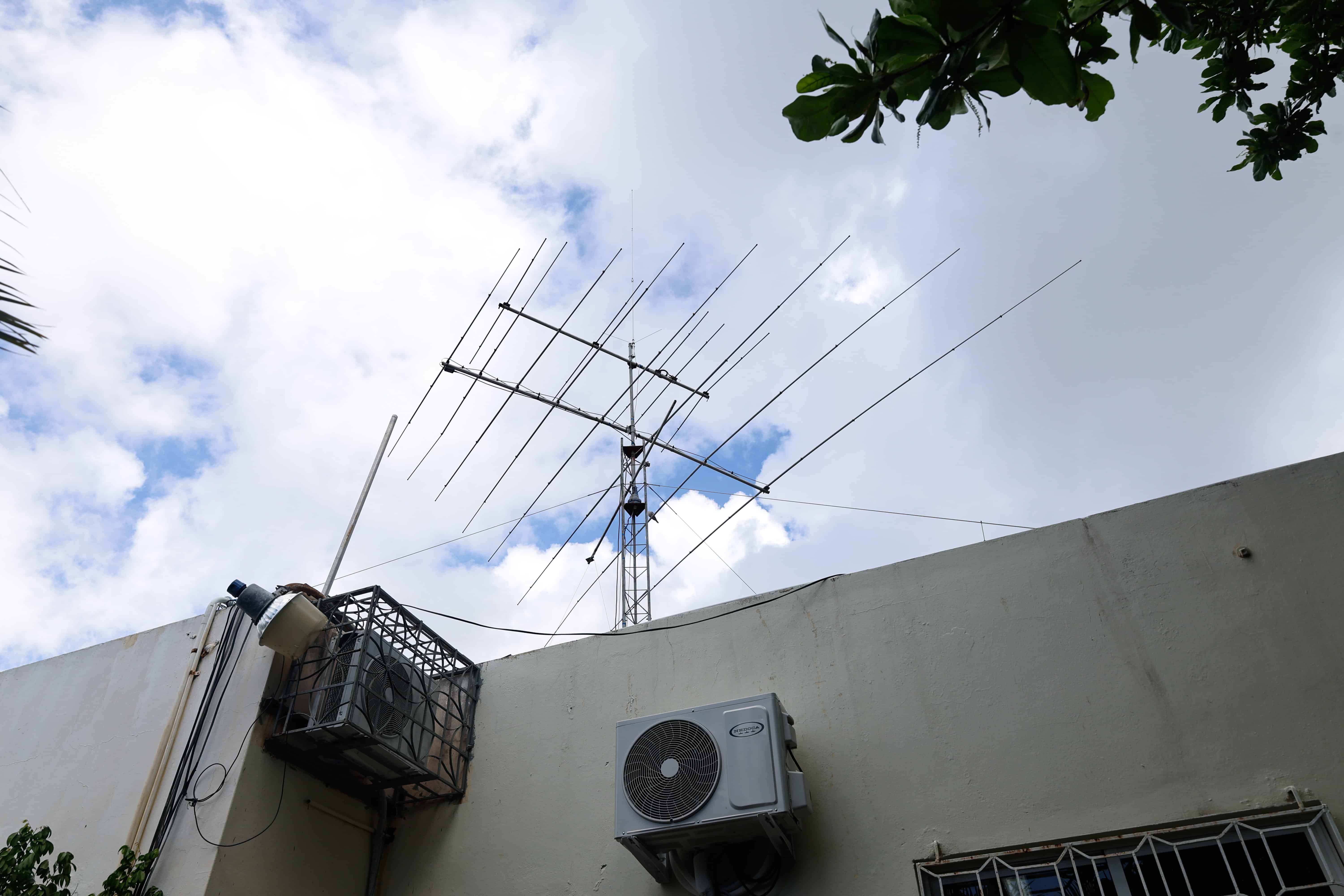 T&iacute;pica antena de un radioaficionado. 