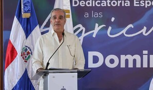 Abinader garantiza el subsidio a los fertilizantes ante alzas por la guerra en Ir&aacute;n