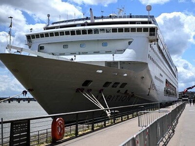 Brote de gastroenteritis en crucero Ambition Burdeos y su salida