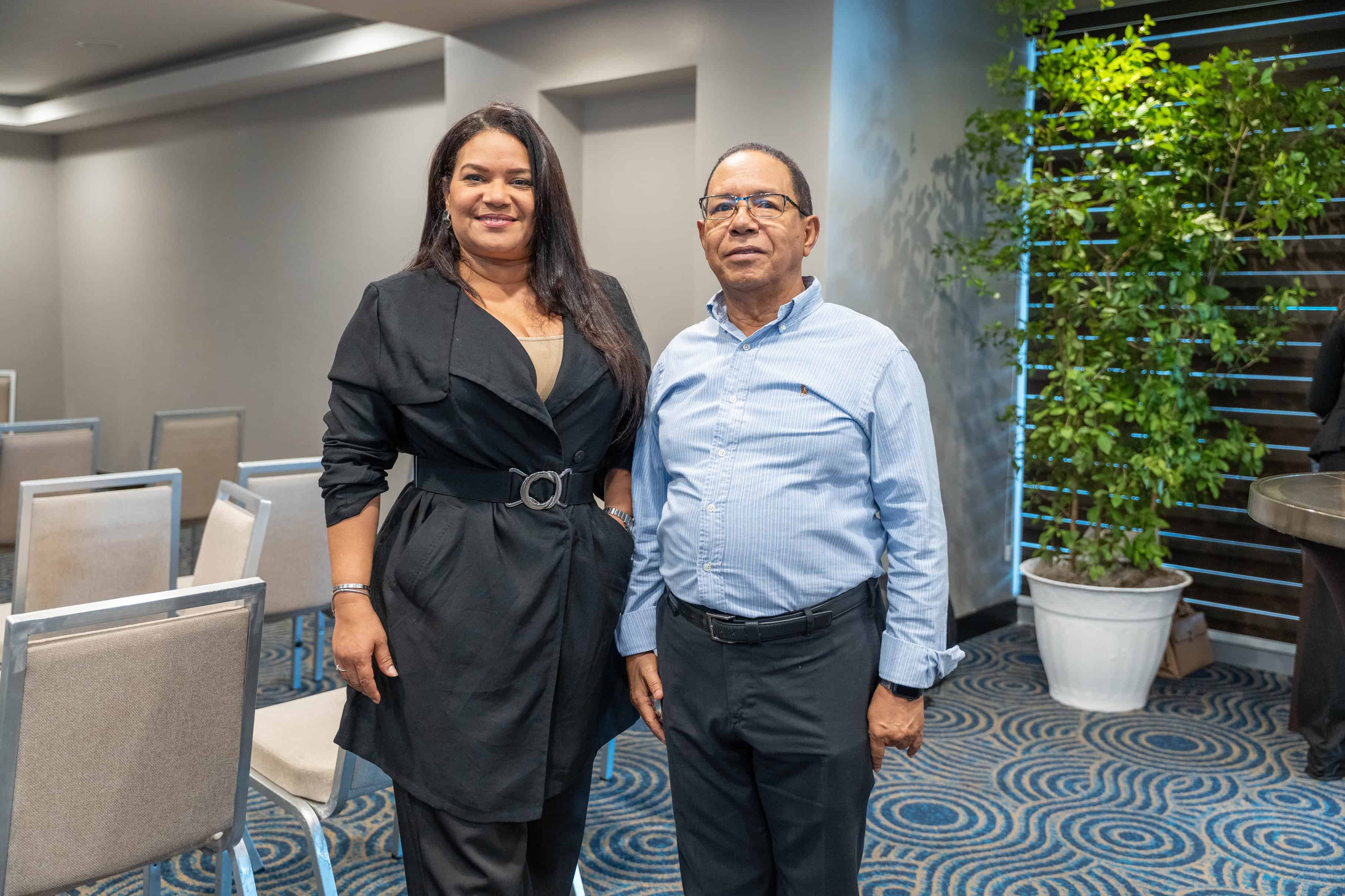 Sarah Hern&aacute;ndez y Jos&eacute; Tejada G&oacute;mez.