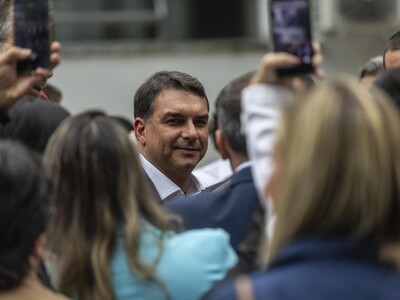 Eduardo Bolsonaro y el financiamiento de película por Daniel Vorcaro