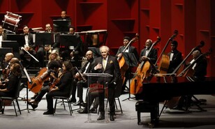 Jos&eacute; Antonio Molina transforma la m&uacute;sica en una experiencia filos&oacute;fica y humana