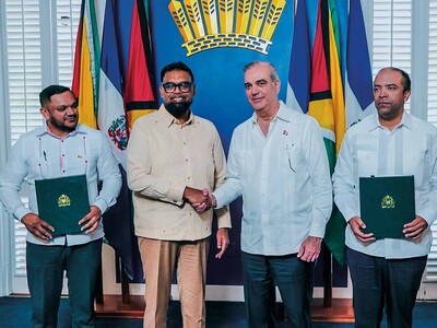 RD firma acuerdo para explorar bloque petrolero en Guyana