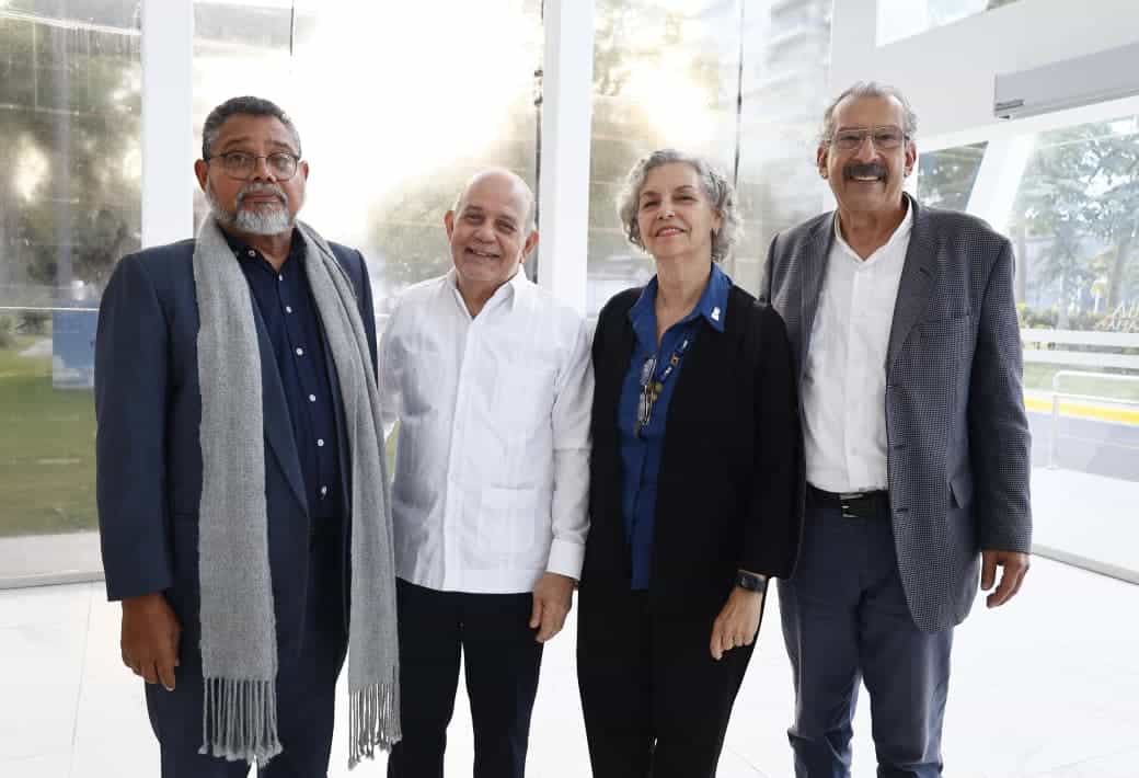 Carlos Andújar, Federico Fondeur, Iris de Mondecert y Guillermo Guerrero.