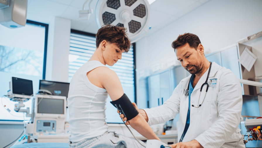 Cómo afecta la hipertensión arterial en la adolescencia