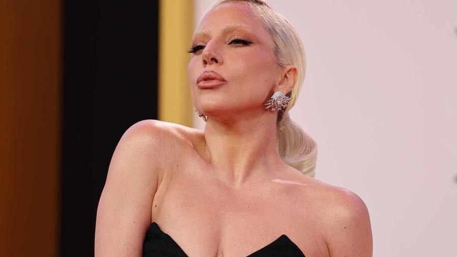 Lady Gaga pone fin a su era m&aacute;s oscura con MAYHEM: Requiem, el funeral del disco