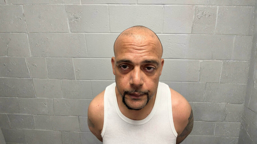 Acusan a hispano de provocar incendio mortal en Nueva York