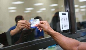 Presidente Abinader ampl&iacute;a vigencia de las licencias de conducir para mayores de 65 a&ntilde;os